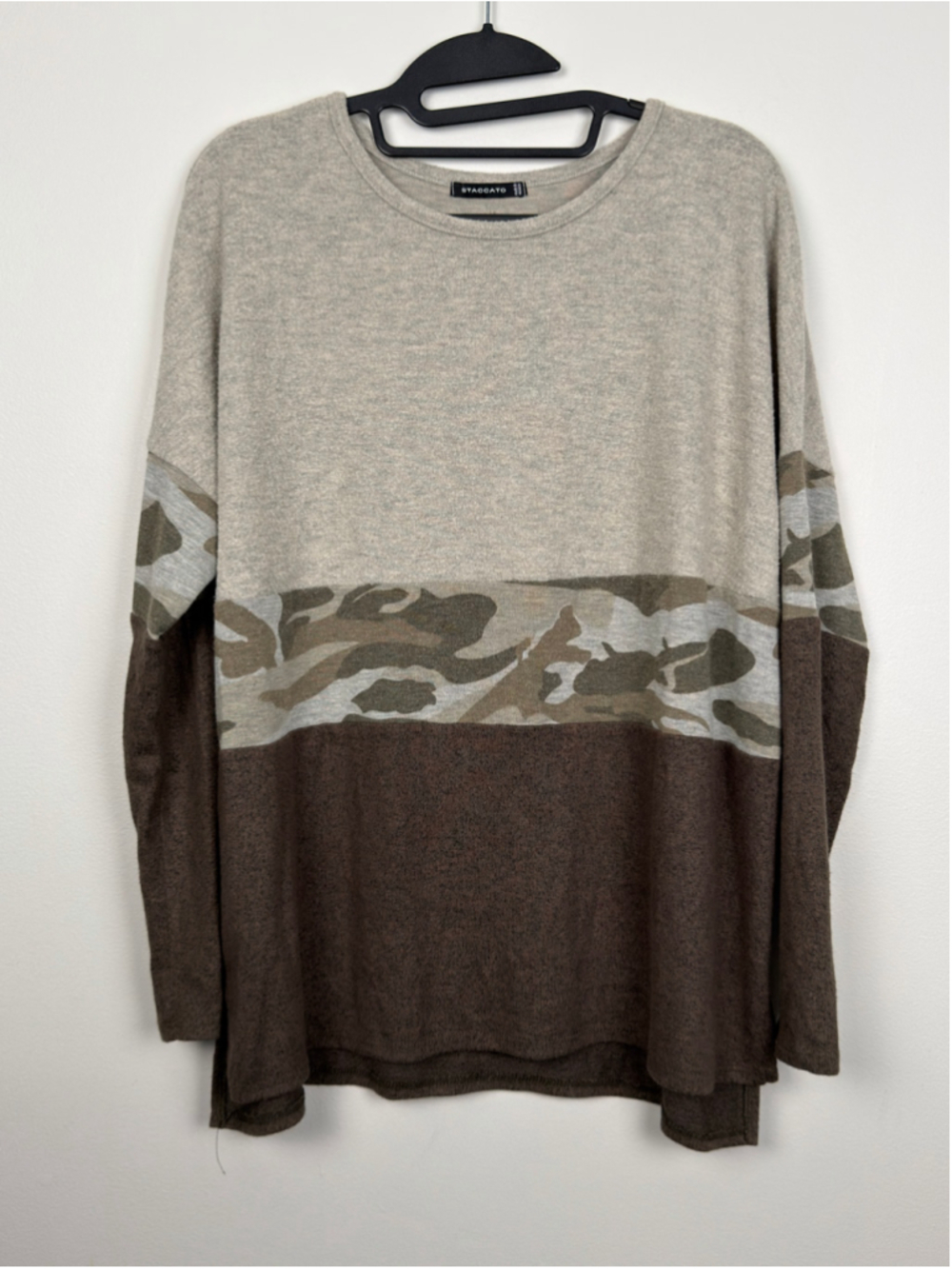 Staccato Camo Colorblock Oversized Sweater Top Size Medium